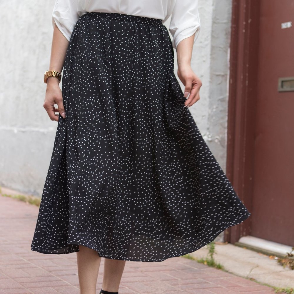Classic Black and White Polka Dot Midi Skirt